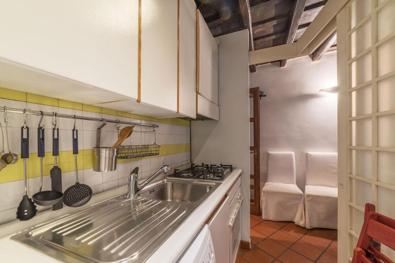 Stylish Flat Domus Aurea Apartment